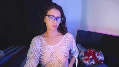 jaspeer__ online show from April 30, 8:15 pm