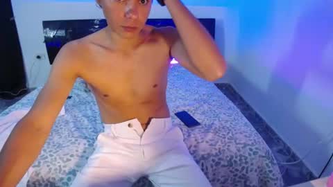 jaspeer__ online show from August 1, 4:23 am