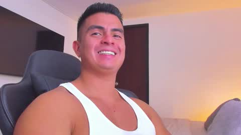 JBrooksXx online show from September 8, 6:40 pm