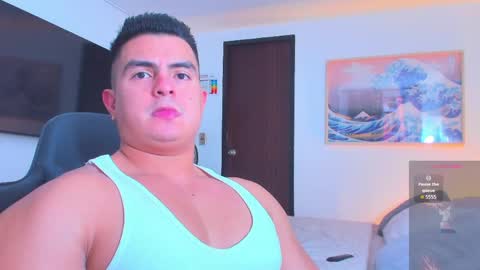 JBrooksXx online show from April 14, 7:09 pm