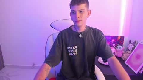 jasson___ online show from December 15, 2:21 pm