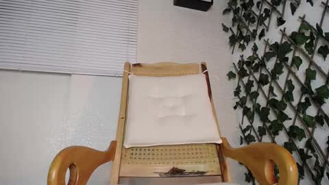 JKing  online show from February 13, 4:43 am