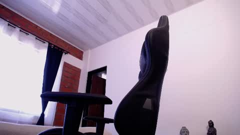 JKing  online show from July 14, 2:12 pm