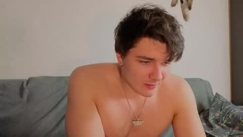 Snapshot of jastinpet chatting on November 18, 9:52 pm jastinpet online show from November 18, 9:52 pm