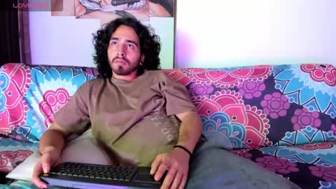 jave_rave online show from March 12, 4:51 am