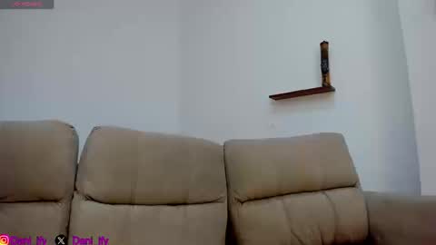 dani and javi online show from March 18, 11:19 pm