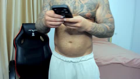  Javi  online show from November 7, 7:14 pm