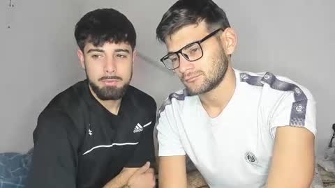 Snapshot of javierandaniel chatting on July 28, 6:07 pm Javier online show from July 28, 6:07 pm
