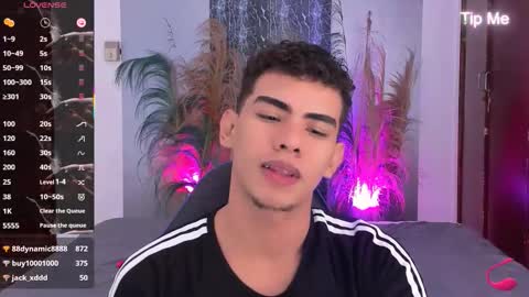 Snapshot of javierascencio chatting on December 5, 10:57 am javi15 online show from December 5, 10:57 am