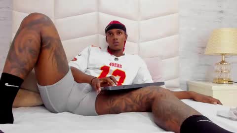 jax black online show from October 15, 9:37 pm