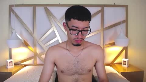 Snapshot of jaxon_carter chatting on September 16, 9:16 pm jaxon_carter online show from September 16, 9:16 pm