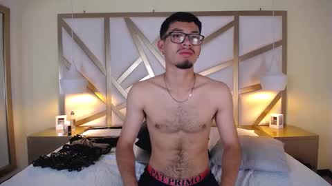 Snapshot of jaxon_carter chatting on October 8, 11:35 pm jaxon_carter online show from October 8, 11:35 pm