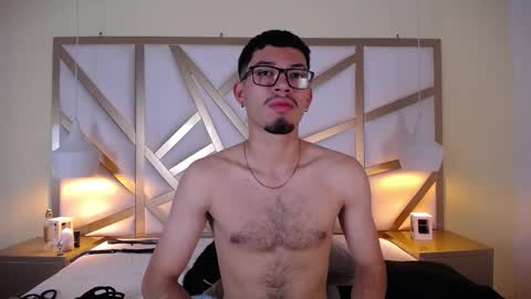 Snapshot of jaxon_carter chatting on October 21, 8:53 pm jaxon_carter online show from October 21, 8:53 pm