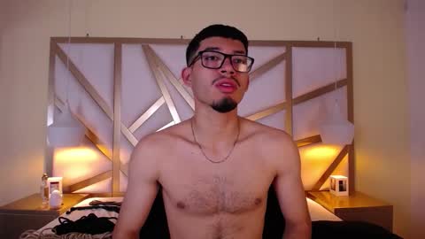 Snapshot of jaxon_carter chatting on November 17, 8:36 pm jaxon_carter online show from November 17, 8:36 pm