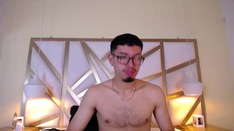 Snapshot of jaxon_carter chatting on November 18, 11:26 pm jaxon_carter online show from November 18, 11:26 pm