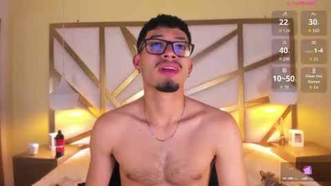 Snapshot of jaxon_carter chatting on June 22, 1:51 am jaxon_carter online show from June 22, 1:51 am