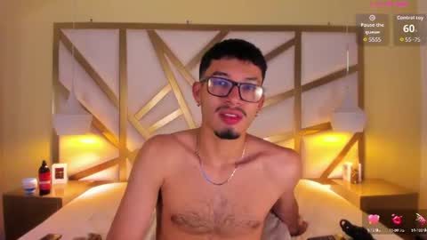 Snapshot of jaxon_carter chatting on July 9, 2:48 am jaxon_carter online show from July 9, 2:48 am