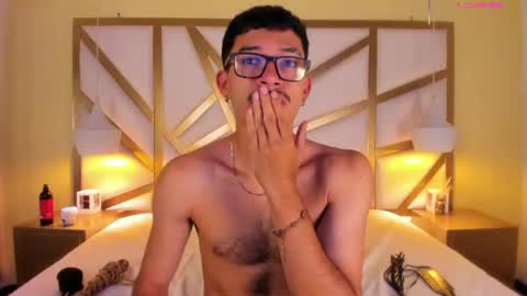 Snapshot of jaxon_carter chatting on July 13, 2:14 am jaxon_carter online show from July 13, 2:14 am