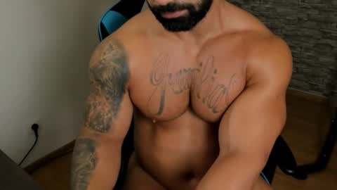 JaxonHunk online show from February 19, 9:44 pm