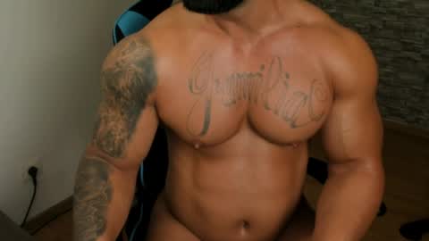 JaxonHunk online show from May 30, 1:25 am