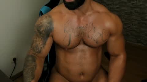 JaxonHunk online show from June 10, 8:19 pm