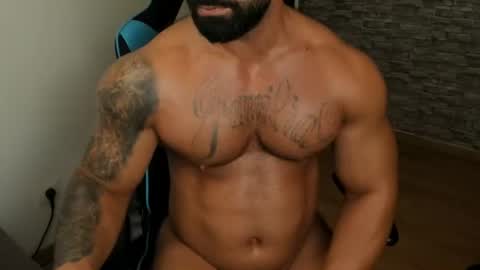 JaxonHunk online show from June 11, 12:32 am