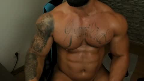 JaxonHunk online show from June 22, 1:18 am