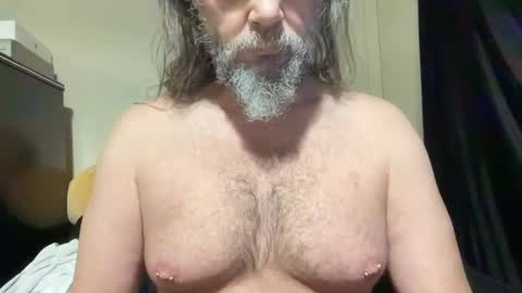 Snapshot of jaxsontuber chatting on November 9, 9:29 am Jaxson online show from November 9, 9:29 am