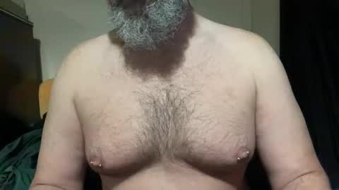 Snapshot of jaxsontuber chatting on November 19, 3:17 am Jaxson online show from November 19, 3:17 am