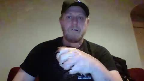 Snapshot of jaxx7777 chatting on March 28, 6:35 am jaxx7777 online show from March 28, 6:35 am