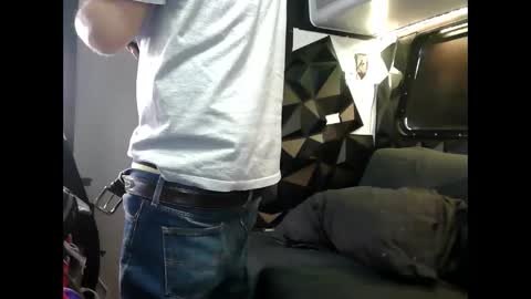 Snapshot of jaxxxdaddy chatting on December 23, 7:20 pm jax online show from December 23, 7:20 pm