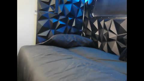 Snapshot of jaxxxdaddy chatting on January 21, 7:39 pm jax online show from January 21, 7:39 pm