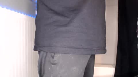 Snapshot of jaxxxdaddy chatting on November 17, 6:19 am jax online show from November 17, 6:19 am