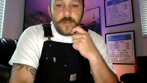 Snapshot of jaxxxdaddy chatting on November 17, 10:37 pm jax online show from November 17, 10:37 pm