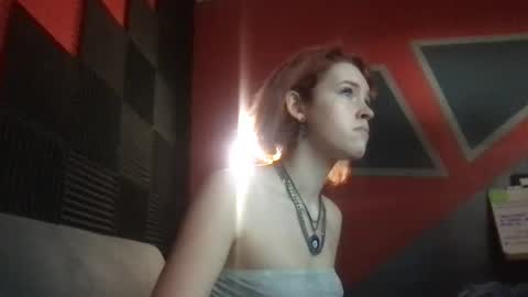 BabyJayJay online show from September 21, 7:15 pm