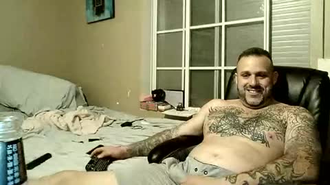 jay_banks0420 online show from October 29, 6:15 am