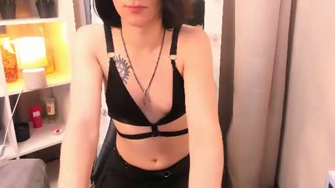 Regina online show from July 28, 4:39 pm
