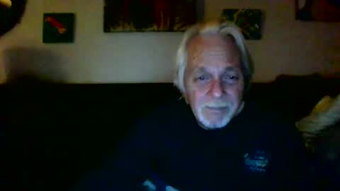 jay-jay1475 online show from December 6, 12:34 am