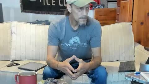 Snapshot of jay_short7863 chatting on May 1, 2:10 pm O F jay short786 online show from May 1, 2:10 pm