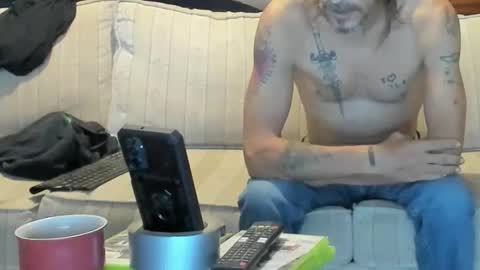 Snapshot of jay_short7863 chatting on May 30, 1:19 pm O F jay short786 online show from May 30, 1:19 pm