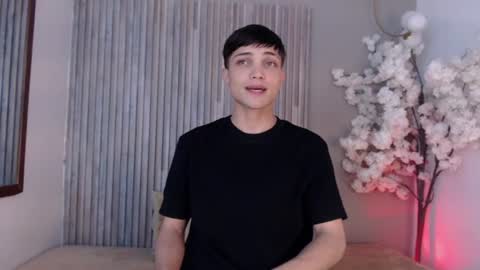 JAY online show from June 15, 1:24 pm