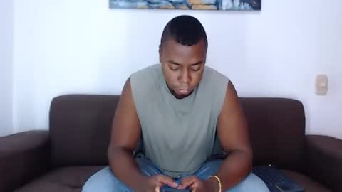 Snapshot of jay_smit chatting on April 24, 11:34 am jay smit online show from April 24, 11:34 am