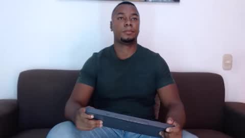 Snapshot of jay_smit chatting on May 14, 6:15 pm jay smit online show from May 14, 6:15 pm