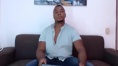 Snapshot of jay_smit chatting on May 29, 6:17 pm jay smit online show from May 29, 6:17 pm
