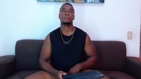 Snapshot of jay_smit chatting on July 22, 3:59 pm jay smit online show from July 22, 3:59 pm