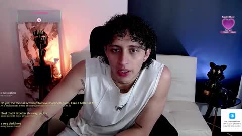 jay_taylor1_ online show from March 19, 2:37 am