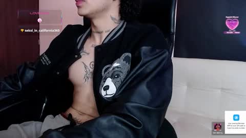 jay_taylor1_ online show from March 21, 8:19 am