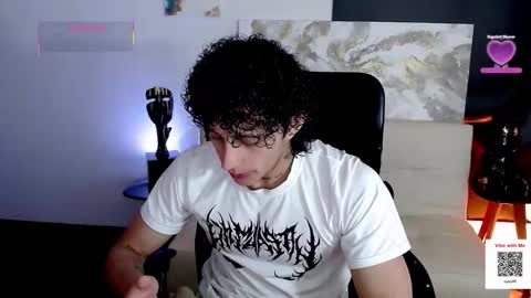 jay_taylor1_ online show from March 26, 2:39 am