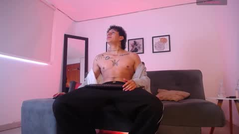 Jay Taylors online show from February 2, 12:48 pm