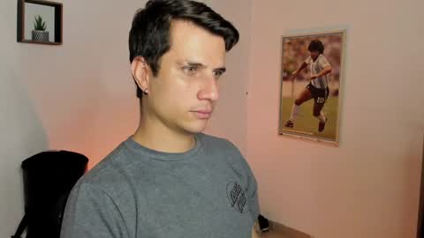 Jay Alvarrez online show from February 3, 6:39 pm